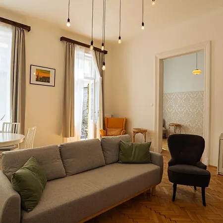 Terrace Vuvu - With Balcony In The Heart Of Daire