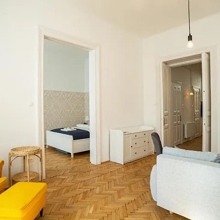 Terrace Vuvu - With Balcony In The Heart Of Daire
