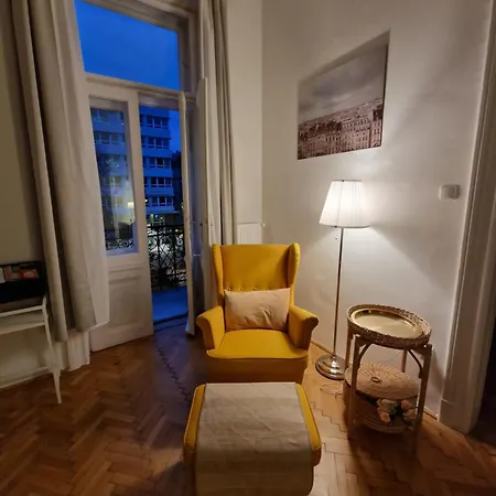 Daire Terrace Vuvu - With Balcony In The Heart Of *