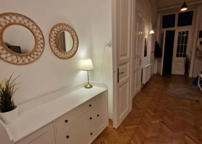 Terrace Vuvu - With Balcony In The Heart Of * Budapest
