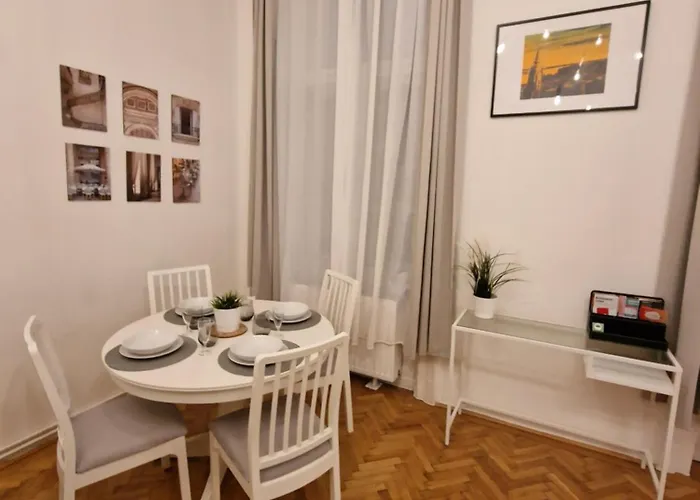Terrace Vuvu - With Balcony In The Heart Of 아파트 *